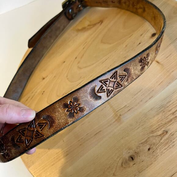 Vintage 90s Handmade Genuine Leather Star Tooled Western Belt Size Large main image 10